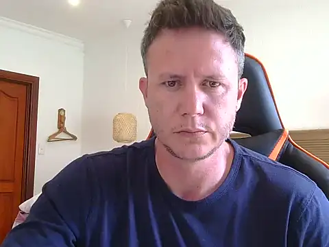 Snapshot of TroyDieselXXX chatting on November 26, 2025, 7:30 am TroyDieselXXX online show from November 26, 2025, 7:30 am