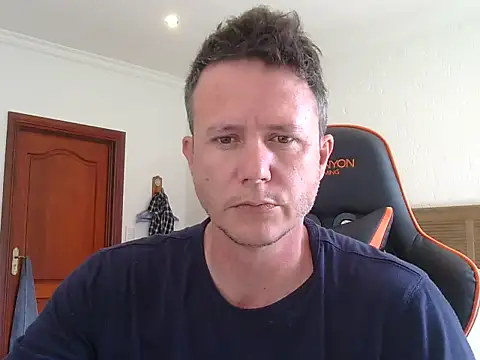 TroyDieselXXX online show from April 15, 2026, 7:47 am