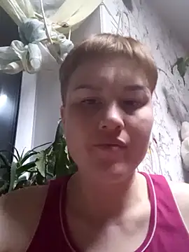 Snapshot of MoonIrene chatting on February 14, 2026, 4:51 pm MoonIrene online show from February 14, 2026, 4:51 pm