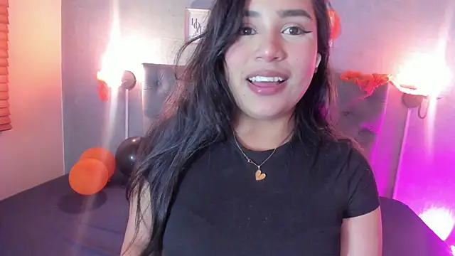 GiannaSlimJB online show from October 5, 2025, 3:19 am