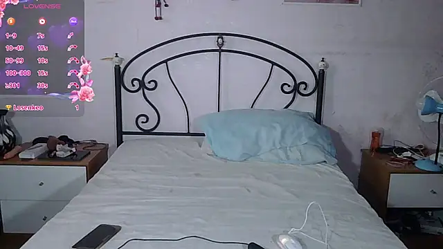 Seksimma online show from September 25, 2025, 2:12 pm