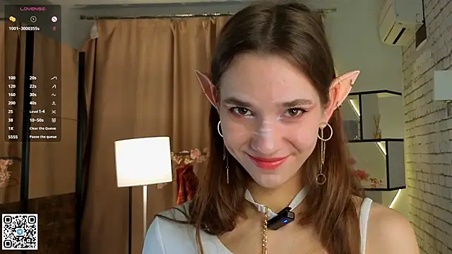 Snapshot of PetraHambelton chatting on October 21, 2025, 4:23 am PetraHambelton online show from October 21, 2025, 4:23 am