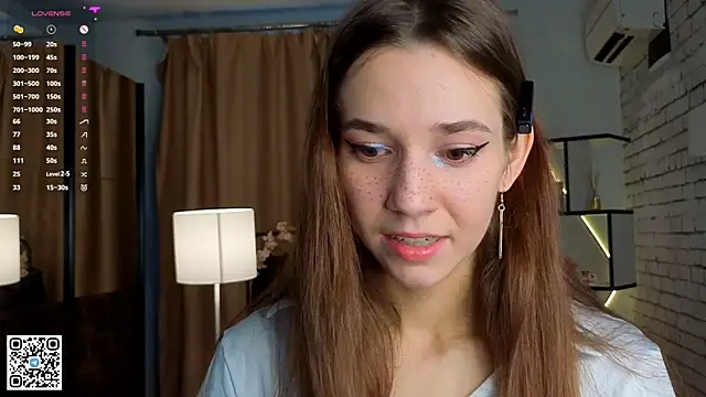 Snapshot of PetraHambelton chatting on September 14, 2025, 4:13 am PetraHambelton online show from September 14, 2025, 4:13 am