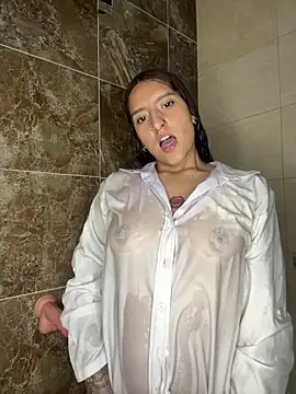 Scaarlettfox online show from September 11, 2025, 8:20 pm