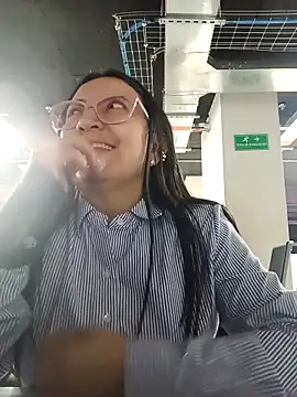 Romina693 online show from September 10, 2025, 6:12 am