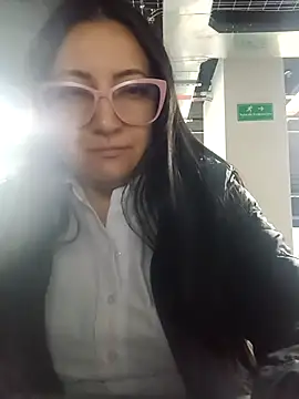 Romina693 online show from September 26, 2025, 6:42 am