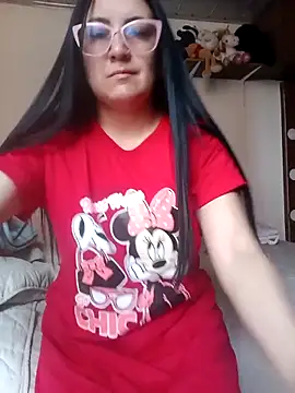 Romina693 online show from November 4, 2025, 1:15 pm