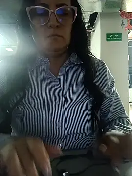 Romina693 online show from October 22, 2025, 5:40 am