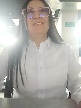 Romina693 online show from September 16, 2025, 6:47 am