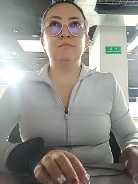 Romina693 online show from October 4, 2025, 6:15 am