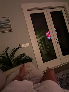 cyclone1212 online show from April 24, 2026, 9:22 am