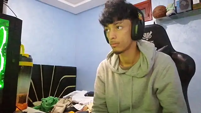 Snapshot of Dark_DesireX chatting on February 14, 2026, 11:54 am Dark DesireX online show from February 14, 2026, 11:54 am