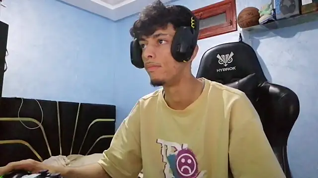 Snapshot of Dark_DesireX chatting on February 23, 2026, 7:14 pm Dark DesireX online show from February 23, 2026, 7:14 pm