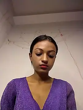 Your-Kitkat online show from December 13, 2025, 8:48 pm