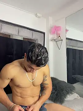 MR MUSCLE online show from December 20, 2025, 12:52 pm