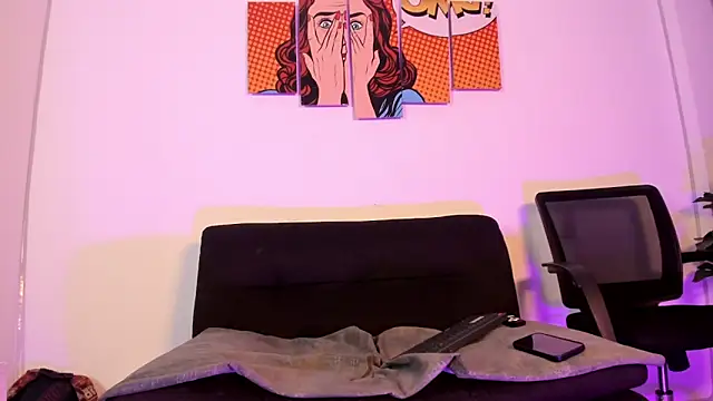 Rosaly Rodman online show from February 2, 2026, 8:52 pm