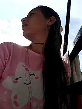 Arii collins1 online show from September 20, 2025, 9:20 pm