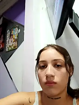 Arii collins1 online show from September 23, 2025, 10:39 pm