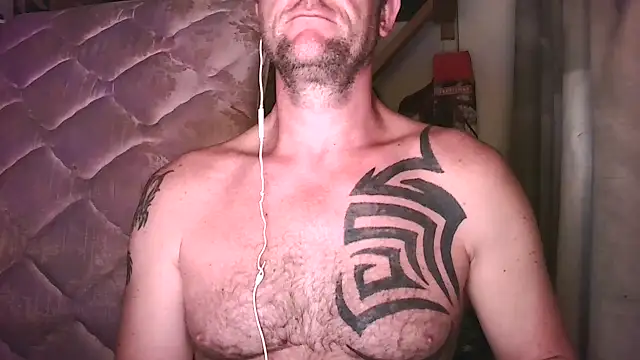 Yournaughty online show from July 20, 2026, 5:04 am