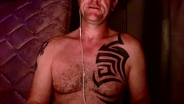 Yournaughty online show from October 5, 2025, 5:20 am