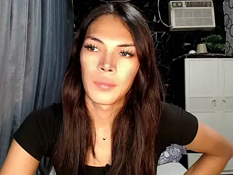 ladyhotcuming online show from July 3, 2026, 10:16 pm