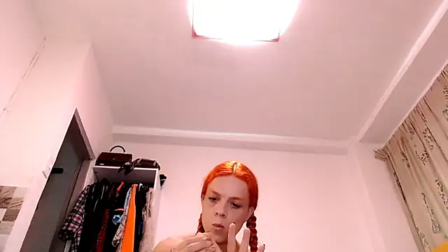 saara johnson496 online show from July 17, 2026, 3:37 am