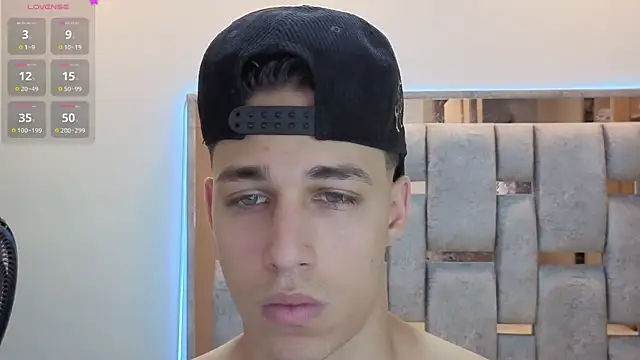 orionblaze69  online show from April 5, 2026, 8:04 pm