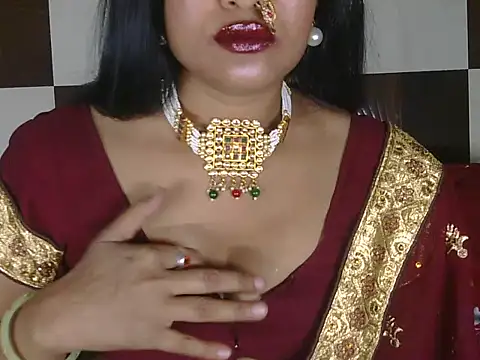 hotee bhabi online show from April 18, 2026, 10:50 am