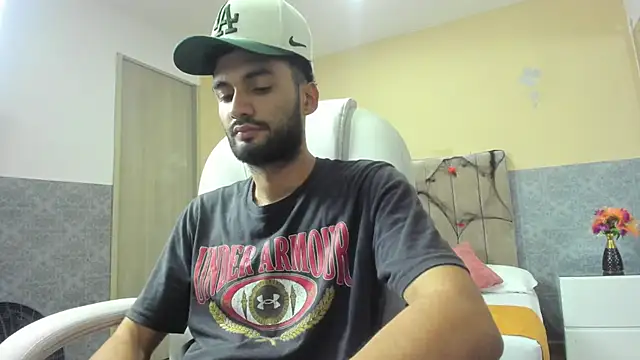 Ryan Jackson  online show from October 2, 2025, 11:08 pm