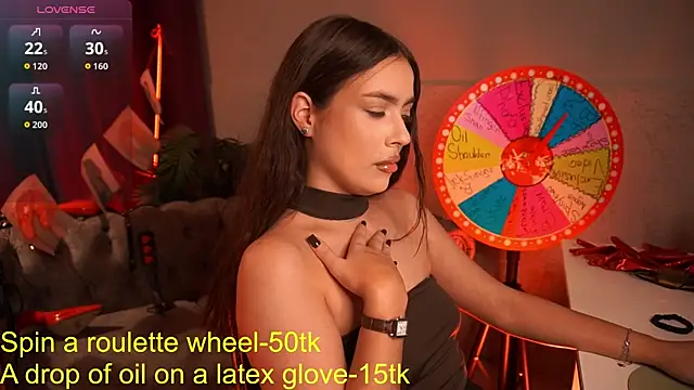 EmiliyaRoude online show from September 29, 2025, 12:44 pm