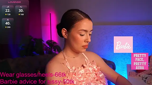 EmiliyaRoude online show from November 13, 2025, 1:15 pm