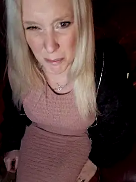 Snapshot of Bouncy-Bella28X chatting on February 2, 2026, 10:58 am Bouncy-Bella28X online show from February 2, 2026, 10:58 am