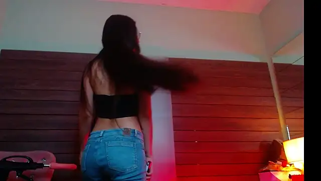 Snapshot of Karol_Yessenia chatting on October 6, 2025, 12:39 pm Karol Yessenia online show from October 6, 2025, 12:39 pm