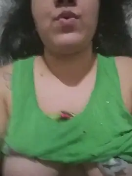 Snapshot of Mari29patty chatting on July 2, 2026, 12:55 am Mari29patty online show from July 2, 2026, 12:55 am