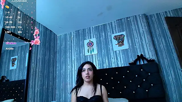 Alicee Moonn online show from October 2, 2025, 7:06 pm