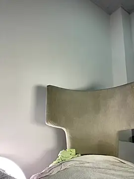 Bustykeyla online show from February 14, 2025, 11:53 pm