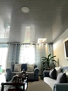 Bustykeyla online show from October 16, 2025, 1:41 pm