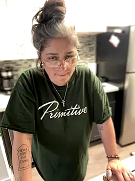 Alix Valentine online show from September 12, 2025, 4:18 pm