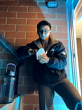 DeusbelliS online show from September 28, 2025, 3:13 am