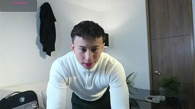 DeusbelliS online show from December 20, 2025, 5:21 am