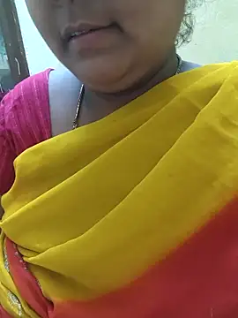 Villageanuty online show from October 6, 2025, 1:01 pm