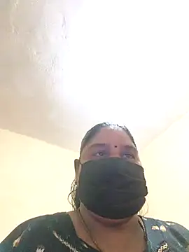 Villageanuty online show from October 4, 2025, 6:59 am