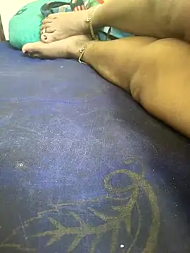 Villageanuty online show from November 26, 2025, 3:50 am