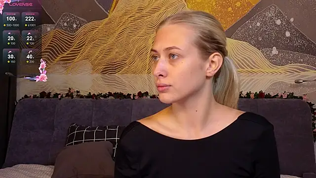 ChristyMarshall online show from September 10, 2025, 5:34 pm