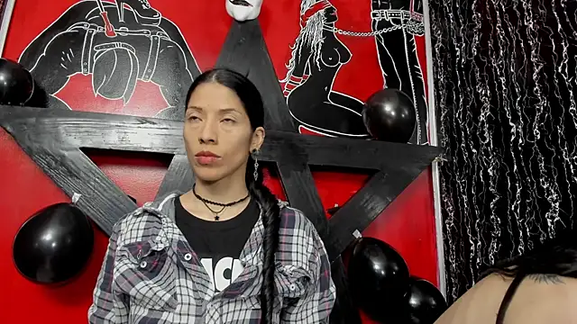 Snapshot of damian_and_tiana chatting on May 29, 2026, 6:08 am damian and tiana online show from May 29, 2026, 6:08 am