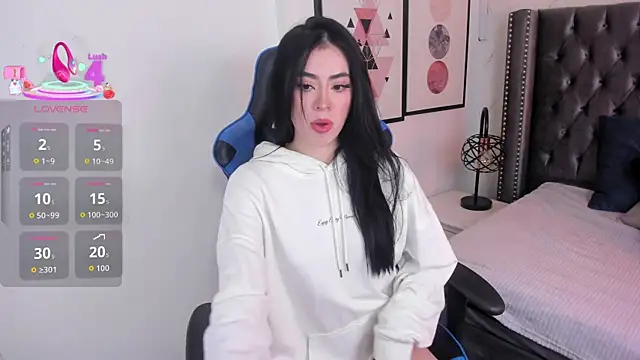 Anya Belth online show from October 16, 2025, 7:44 pm