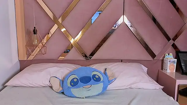 Sthephany grand online show from September 11, 2025, 4:29 pm