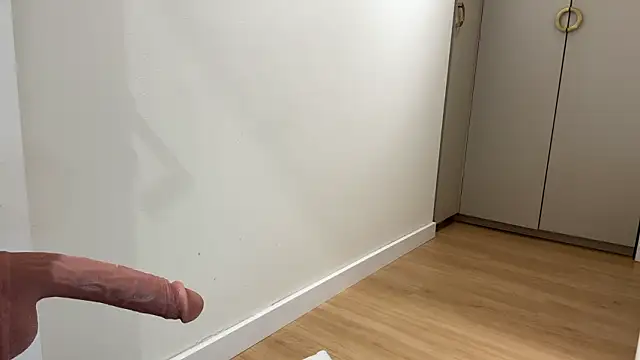 Kelly Berry   online show from January 14, 2026, 5:16 pm