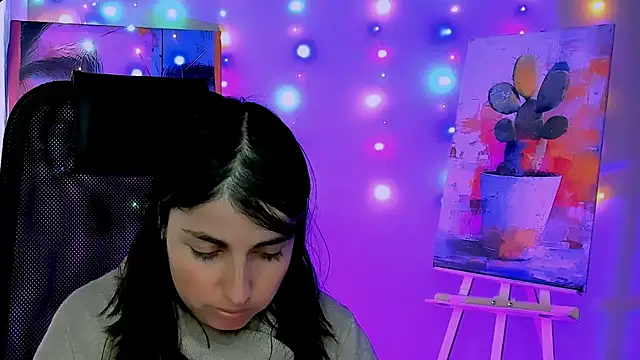 MartaEdams online show from February 5, 2026, 6:09 am