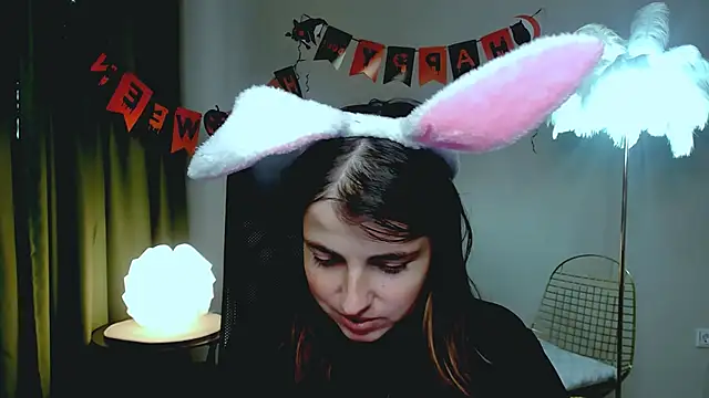 MartaEdams online show from October 22, 2025, 7:41 am